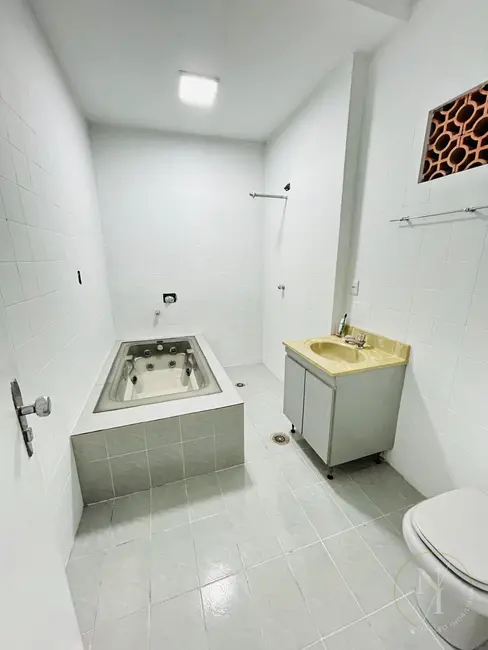 Foto 2 de Casa com 4 quartos à venda, 151m2 em Sao Bernardo Do Campo - SP