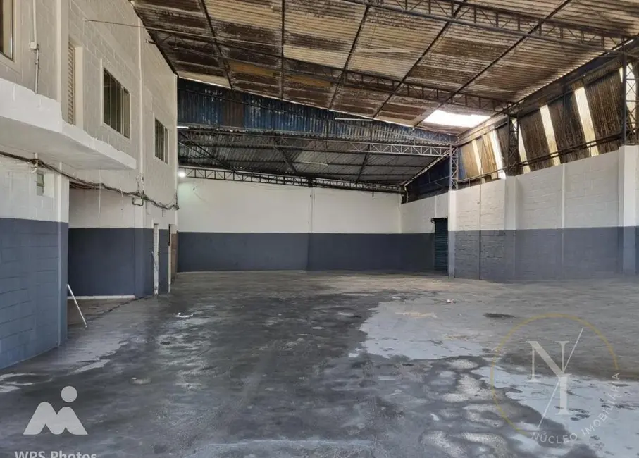 Foto 1 de Armazém / Galpão com 4 quartos para alugar, 500m2 em Cumbica, Guarulhos - SP