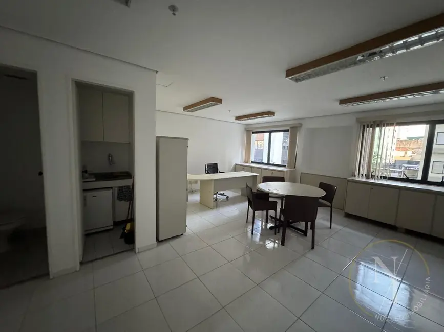 Sala Comercial com 1 quarto à venda, 40m2 em Vila Mariana, São Paulo - SP - imagem 5 Foto 5 de Sala Comercial com 1 quarto à venda, 40m2 em Vila Mariana, São Paulo - SP