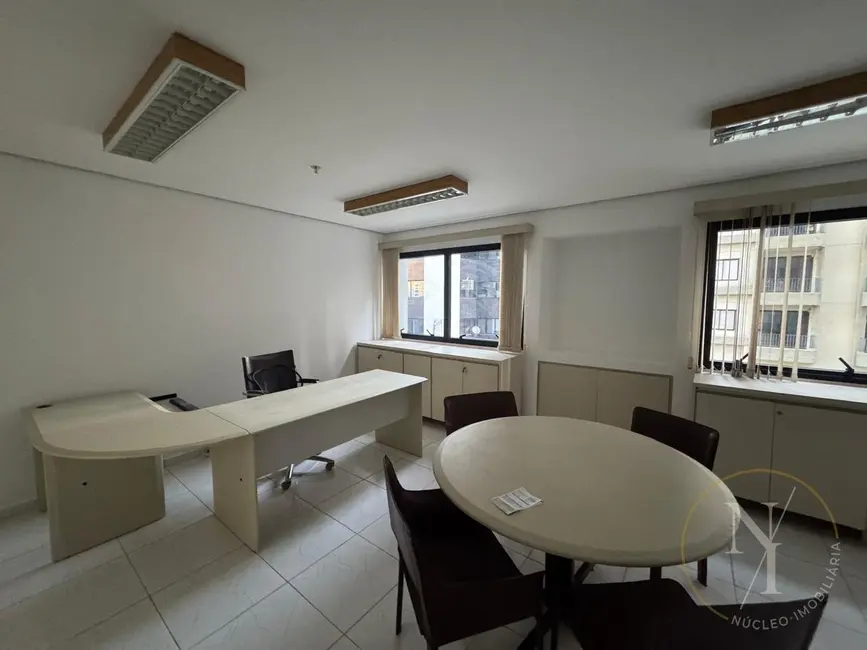 Sala Comercial com 1 quarto à venda, 40m2 em Vila Mariana, São Paulo - SP - imagem 3 Foto 3 de Sala Comercial com 1 quarto à venda, 40m2 em Vila Mariana, São Paulo - SP