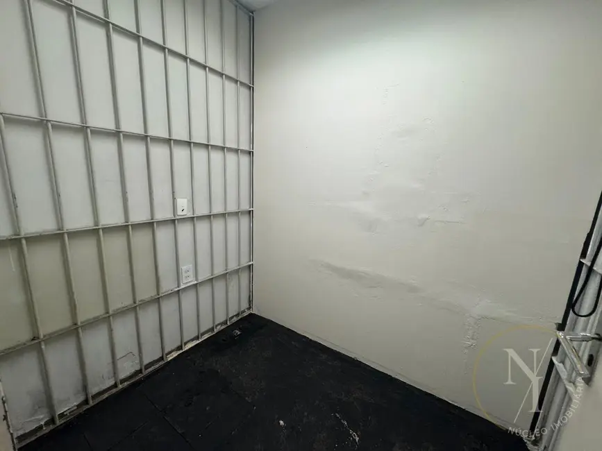 Foto 9 de Loja com 1 quarto para alugar, 320m2 em Jardim Prudência, São Paulo - SP
