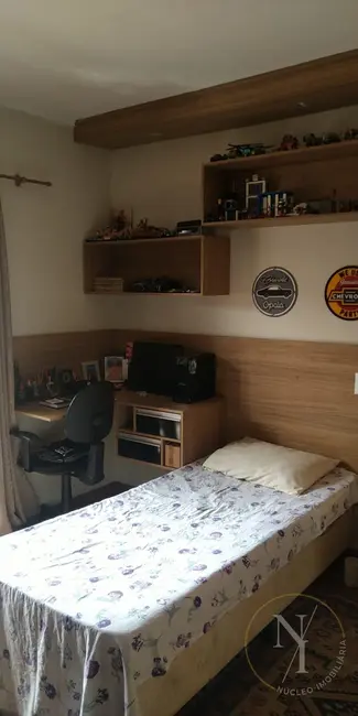 Foto 2 de Casa com 4 quartos à venda, 125m2 em Jardim Marek, Santo Andre - SP