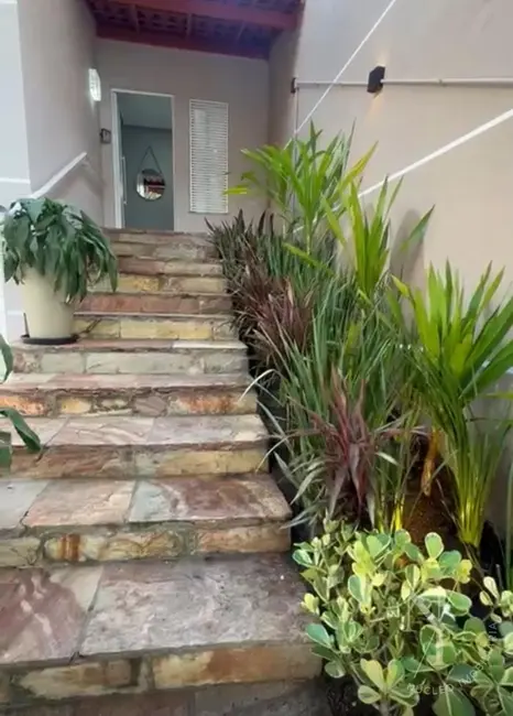 Foto 2 de Casa Comercial com 4 quartos para alugar, 150m2 em Mirandópolis, São Paulo - SP
