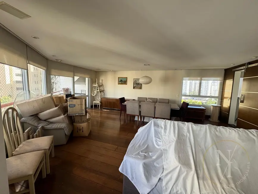 Foto 3 de Apartamento com 5 quartos à venda e para alugar, 211m2 em Vila Andrade, São Paulo - SP