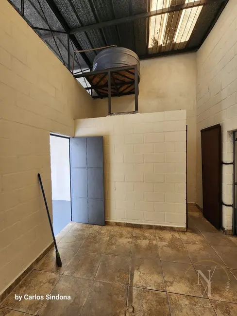 Foto 7 de Loja para alugar, 250m2 em Quitaúna, Osasco - SP