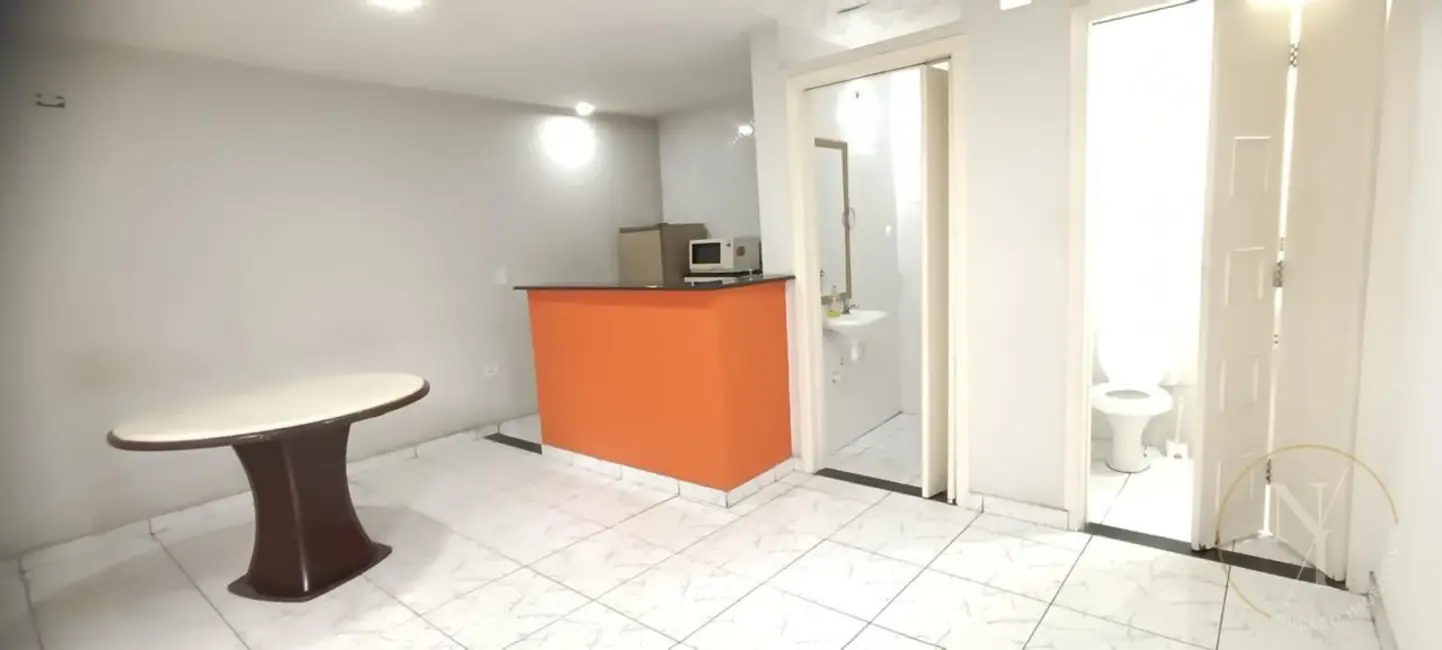 Armazém / Galpão com 3 quartos para alugar, 400m2 em Vila Barros, Guarulhos - SP - imagem 9 Foto 9 de Armazém / Galpão com 3 quartos para alugar, 400m2 em Vila Barros, Guarulhos - SP