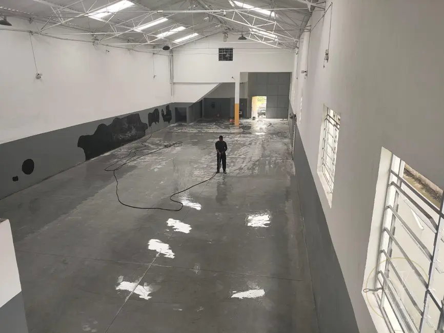 Armazém / Galpão com 2 quartos para alugar, 480m2 em Cumbica, Guarulhos - SP - imagem 2 Foto 2 de Armazém / Galpão com 2 quartos para alugar, 480m2 em Cumbica, Guarulhos - SP