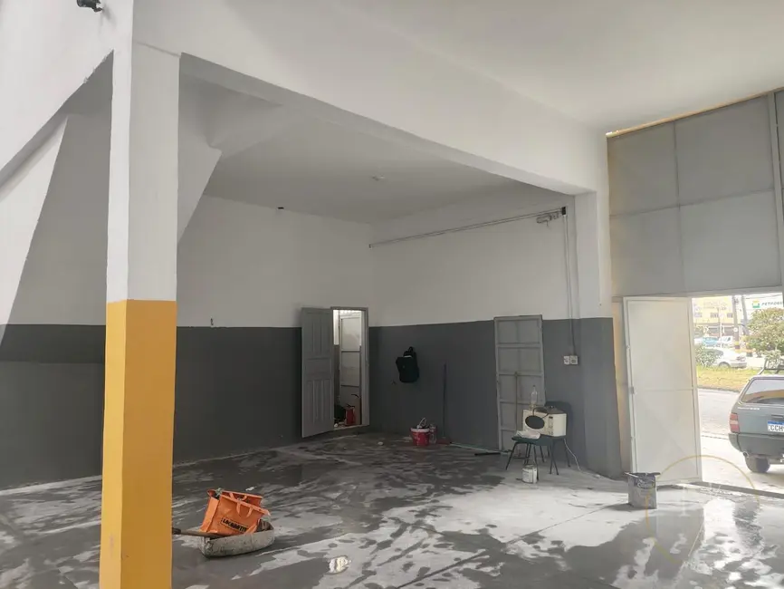 Armazém / Galpão com 2 quartos para alugar, 480m2 em Cumbica, Guarulhos - SP - imagem 9 Foto 9 de Armazém / Galpão com 2 quartos para alugar, 480m2 em Cumbica, Guarulhos - SP