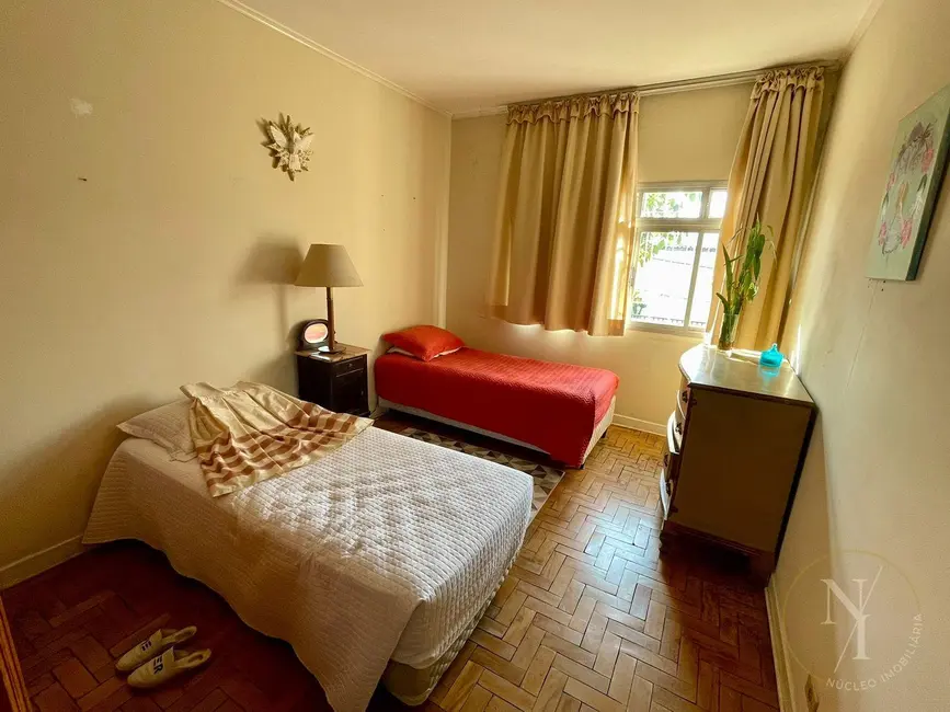 Casa com 5 quartos à venda e para alugar, 894m2 em Vila São Joaquim, Cotia - SP - imagem 6 Foto 6 de Casa com 5 quartos à venda e para alugar, 894m2 em Vila São Joaquim, Cotia - SP