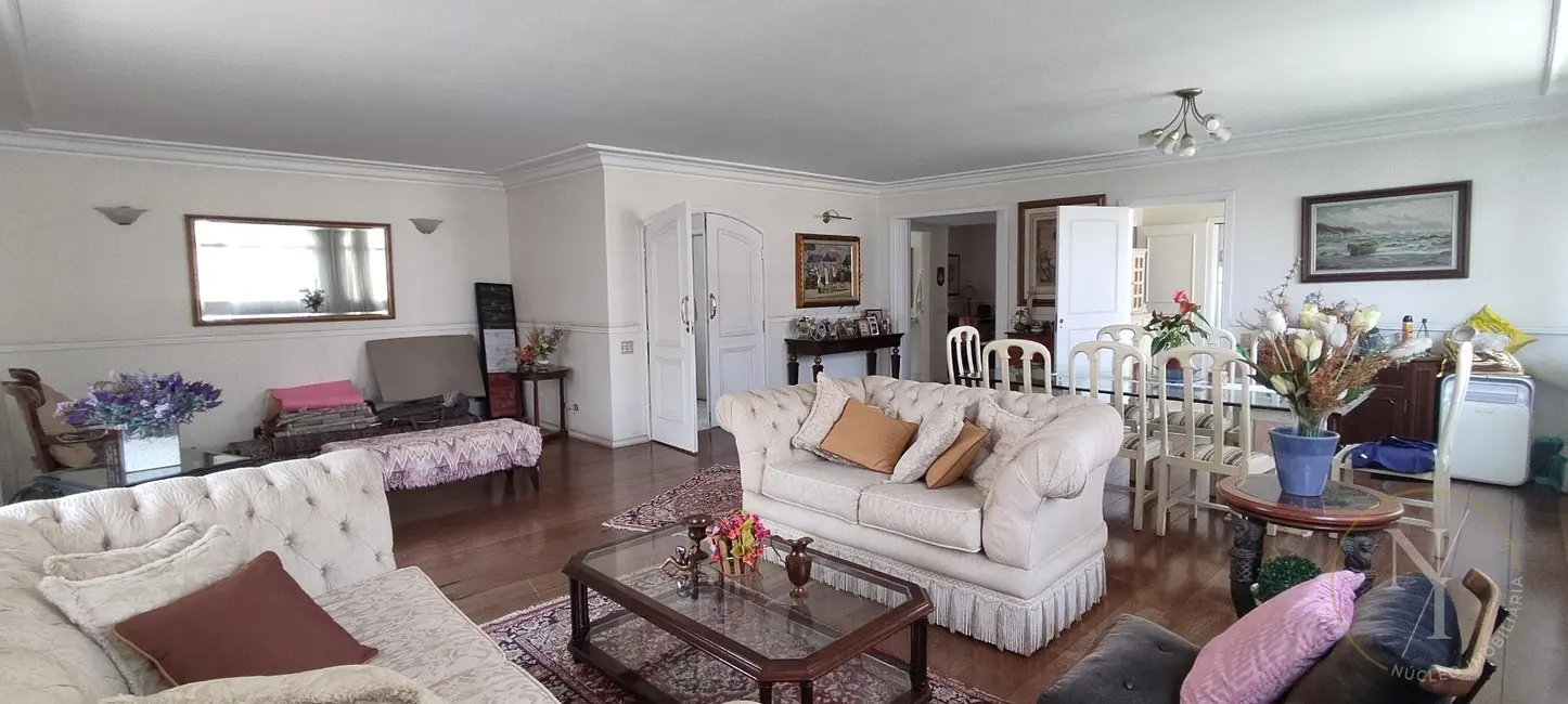 Apartamento com 4 quartos à venda, 245m2 em Santa Cecília, São Paulo - SP - imagem 4 Foto 4 de Apartamento com 4 quartos à venda, 245m2 em Santa Cecília, São Paulo - SP