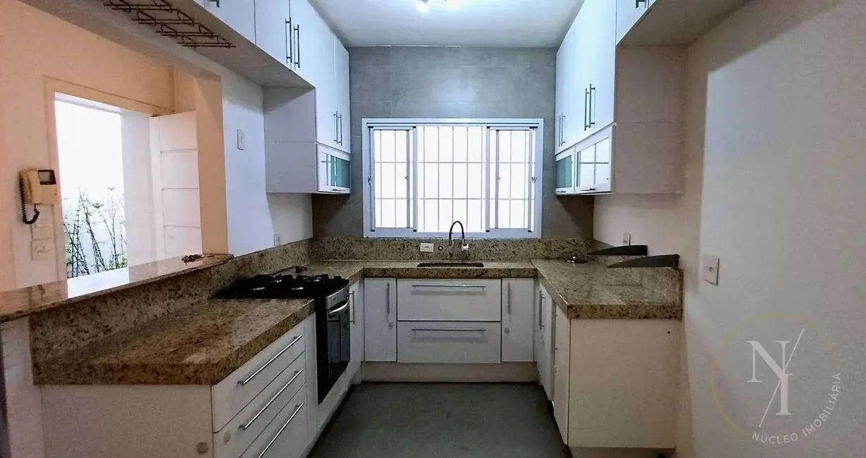 Foto 8 de Casa com 4 quartos para alugar, 170m2 em Sumaré, São Paulo - SP