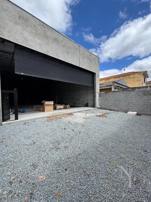 Armazém / Galpão com 1 quarto para alugar, 200m2 em Jardim Tranqüilidade, Guarulhos - SP - imagem 2 Foto 2 de Armazém / Galpão com 1 quarto para alugar, 200m2 em Jardim Tranqüilidade, Guarulhos - SP