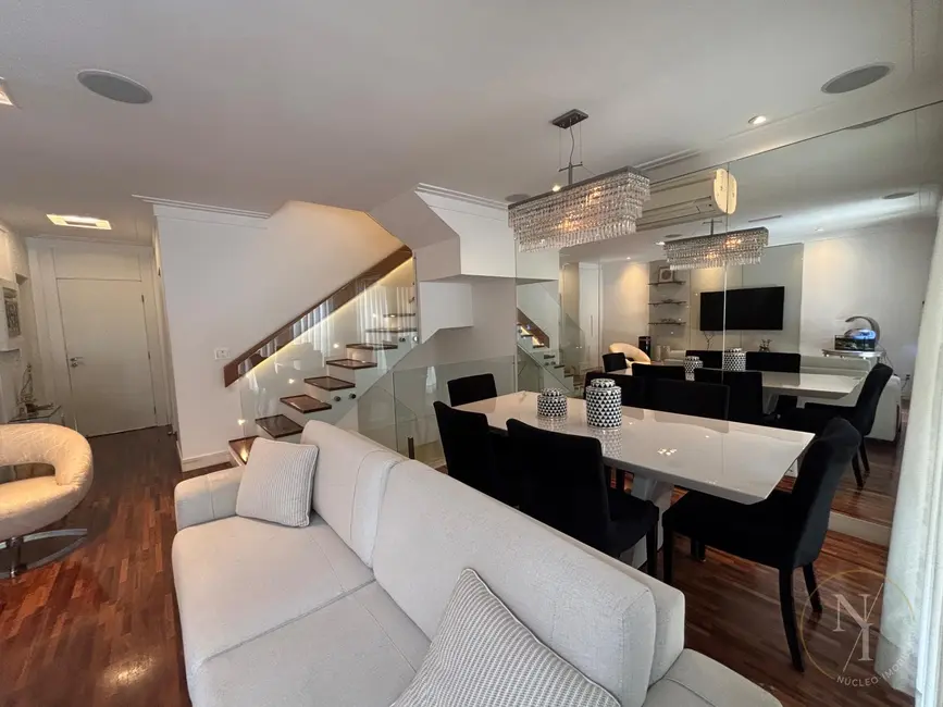 Foto 1 de Casa de Condomínio com 3 quartos à venda, 112m2 em Vila Sofia, São Paulo - SP