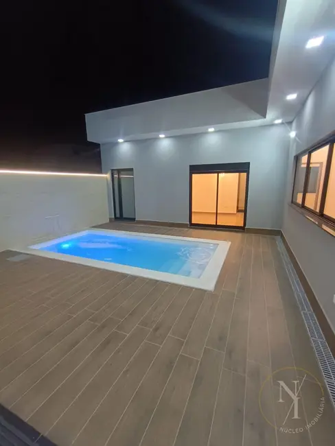 Foto 4 de Casa de Condomínio com 4 quartos à venda, 325m2 em Piracangaguá, Taubate - SP