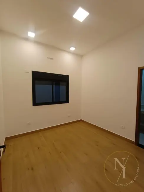 Foto 5 de Casa de Condomínio com 4 quartos à venda, 325m2 em Piracangaguá, Taubate - SP