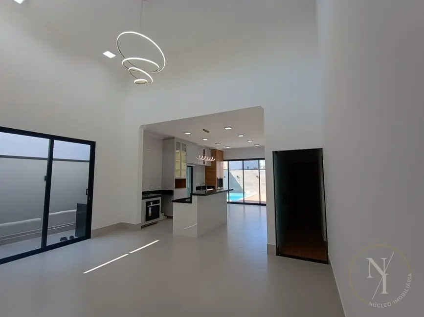 Foto 3 de Casa de Condomínio com 4 quartos à venda, 300m2 em Piracangaguá, Taubate - SP