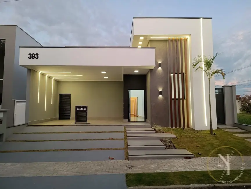 Foto 1 de Casa de Condomínio com 4 quartos à venda, 300m2 em Piracangaguá, Taubate - SP