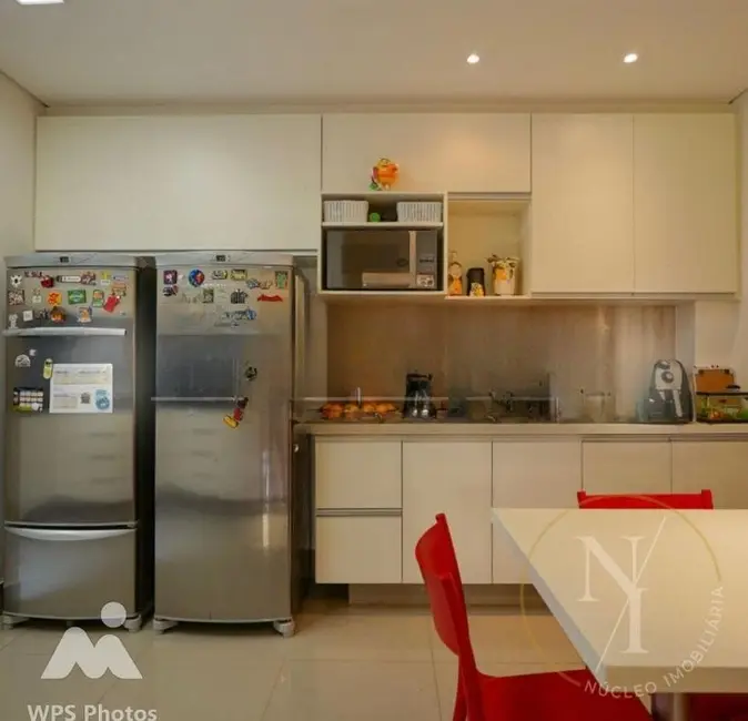 Foto 5 de Casa de Condomínio com 3 quartos à venda e para alugar, 270m2 em Vila Sofia, São Paulo - SP