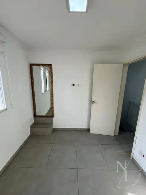 Foto 2 de Casa com 2 quartos à venda, 82m2 em Vila Paranaguá, São Paulo - SP