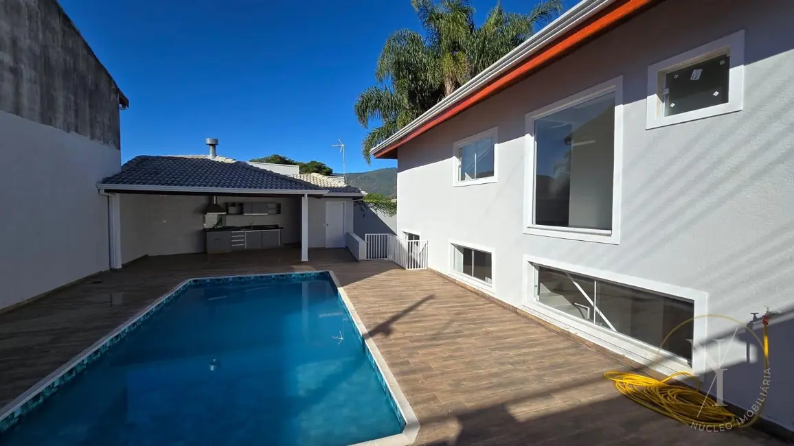 Casa com 4 quartos à venda, 485m2 em Jardim Jaraguá, Atibaia - SP - imagem 8 Foto 8 de Casa com 4 quartos à venda, 485m2 em Jardim Jaraguá, Atibaia - SP