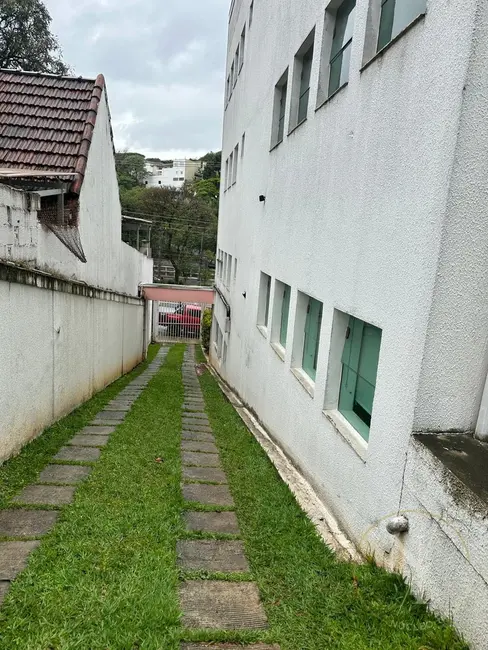 Prédio Inteiro com 11 quartos para alugar, 580m2 em Sumaré, São Paulo - SP - imagem 5 Foto 5 de Prédio Inteiro com 11 quartos para alugar, 580m2 em Sumaré, São Paulo - SP