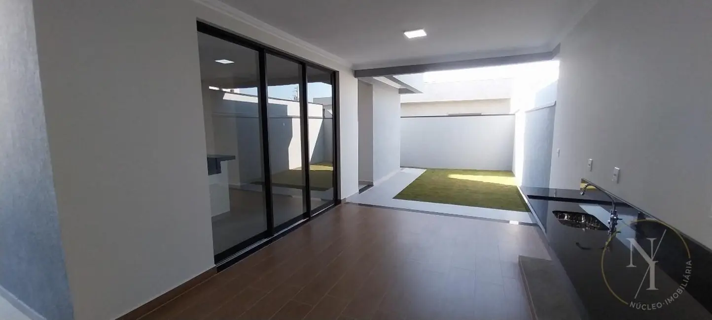 Foto 8 de Casa de Condomínio com 3 quartos à venda, 300m2 em Piracangaguá, Taubate - SP