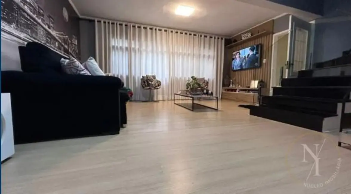 Foto 1 de Casa de Vila com 4 quartos para alugar, 230m2 em Vila Prudente, São Paulo - SP