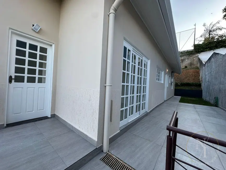 Foto 6 de Casa de Condomínio com 3 quartos à venda, 360m2 em Granja Viana, Cotia - SP