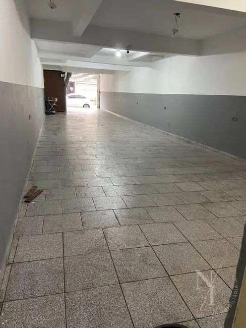 Foto 1 de Loja para alugar, 125m2 em Jardim Rina, Santo Andre - SP