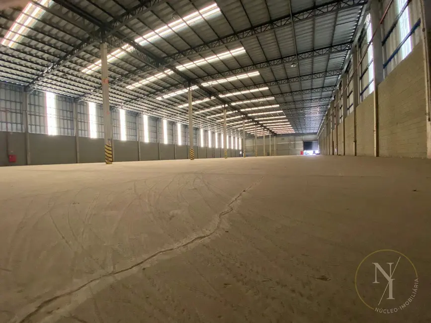 Foto 9 de Armazém / Galpão com 1 quarto para alugar, 7530m2 em Mogi Das Cruzes - SP