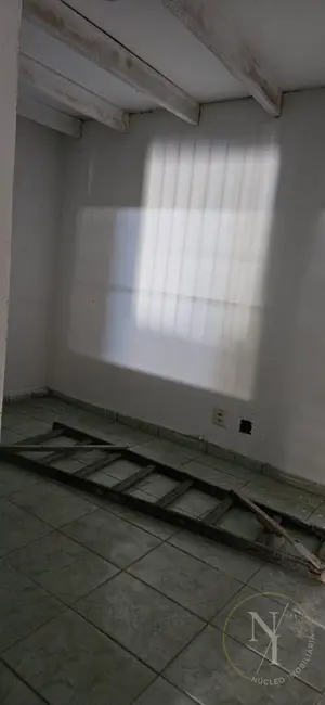 Armazém / Galpão com 1 quarto para alugar, 175m2 em Jardim Cumbica, Guarulhos - SP - imagem 4 Foto 4 de Armazém / Galpão com 1 quarto para alugar, 175m2 em Jardim Cumbica, Guarulhos - SP