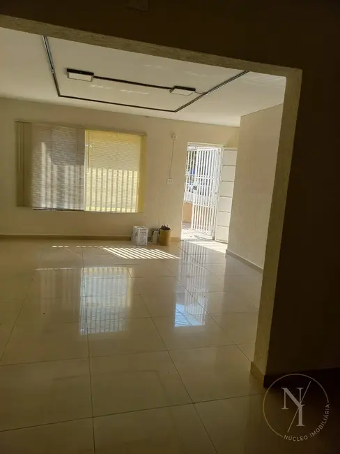 Foto 2 de Casa Comercial com 6 quartos para alugar, 240m2 em Vila Lisboa, São Paulo - SP