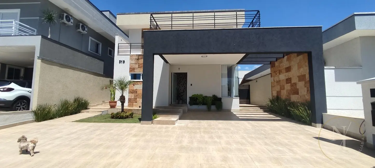 Casa de Condomínio com 3 quartos à venda, 300m2 em Piracangaguá, Taubate - SP - imagem 1 Foto 1 de Casa de Condomínio com 3 quartos à venda, 300m2 em Piracangaguá, Taubate - SP