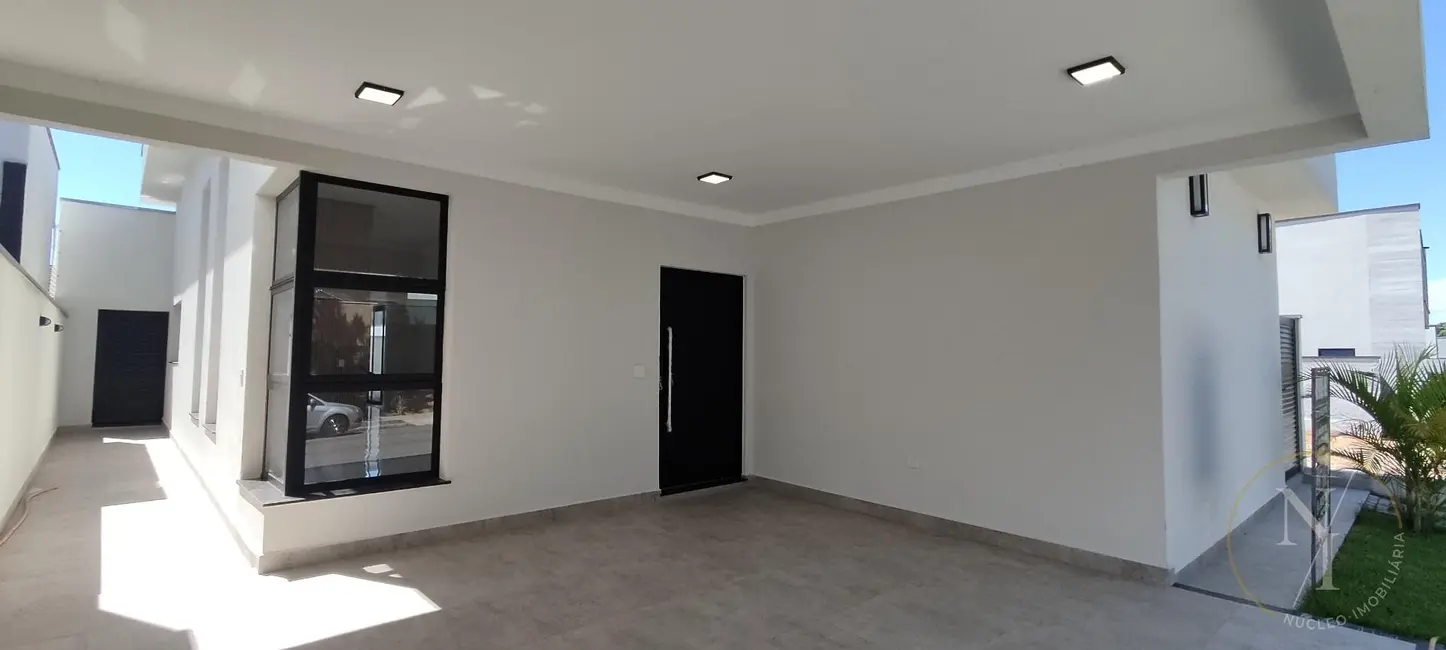 Foto 3 de Casa de Condomínio com 3 quartos à venda, 300m2 em Piracangaguá, Taubate - SP