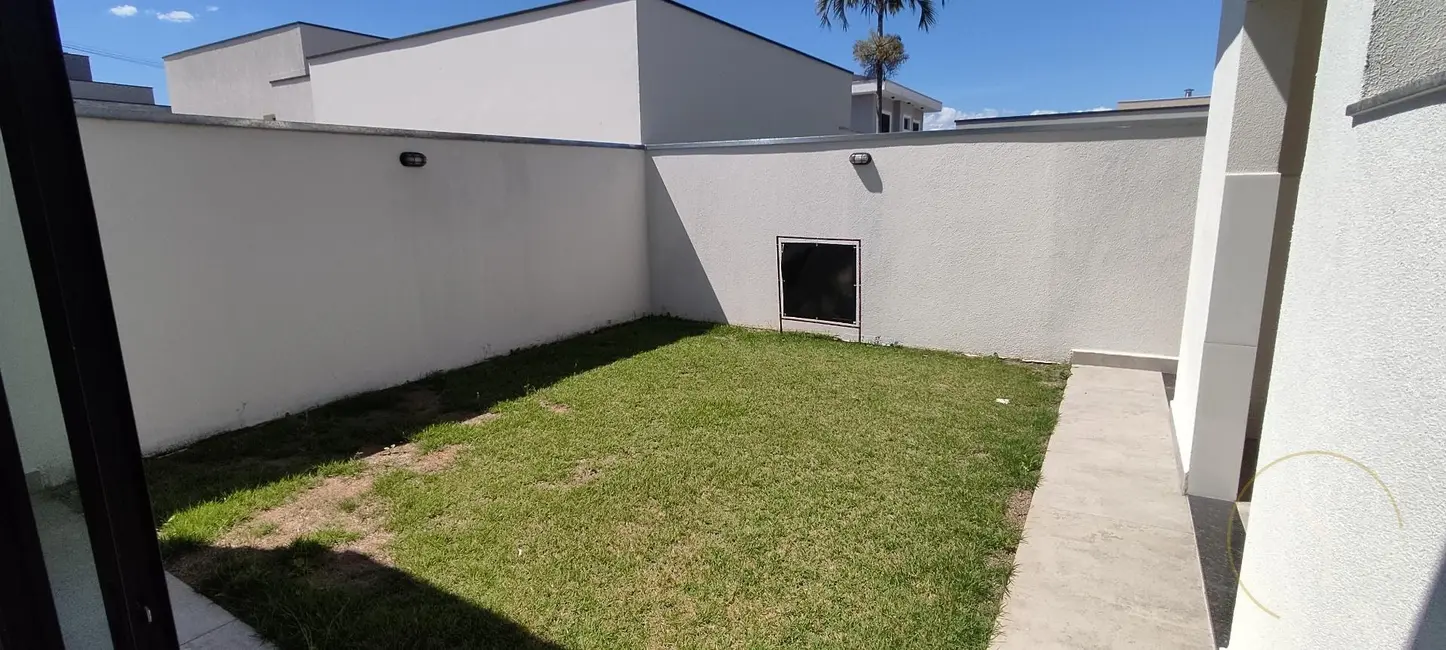 Foto 7 de Casa de Condomínio com 3 quartos à venda, 300m2 em Piracangaguá, Taubate - SP