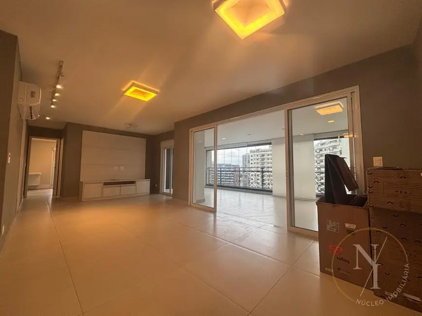Foto 1 de Apartamento com 3 quartos para alugar, 145m2 em Guarulhos - SP
