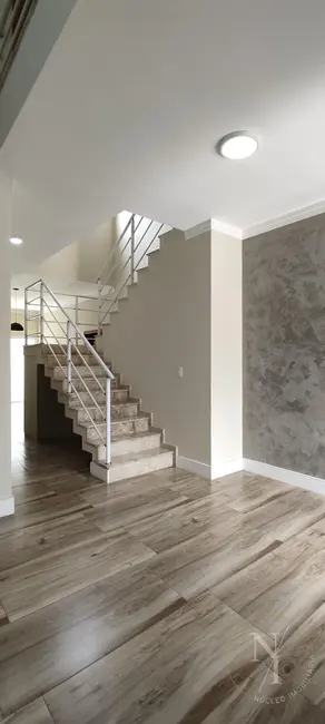 Casa de Condomínio com 4 quartos à venda, 300m2 em Taubate - SP - imagem 9 Foto 9 de Casa de Condomínio com 4 quartos à venda, 300m2 em Taubate - SP