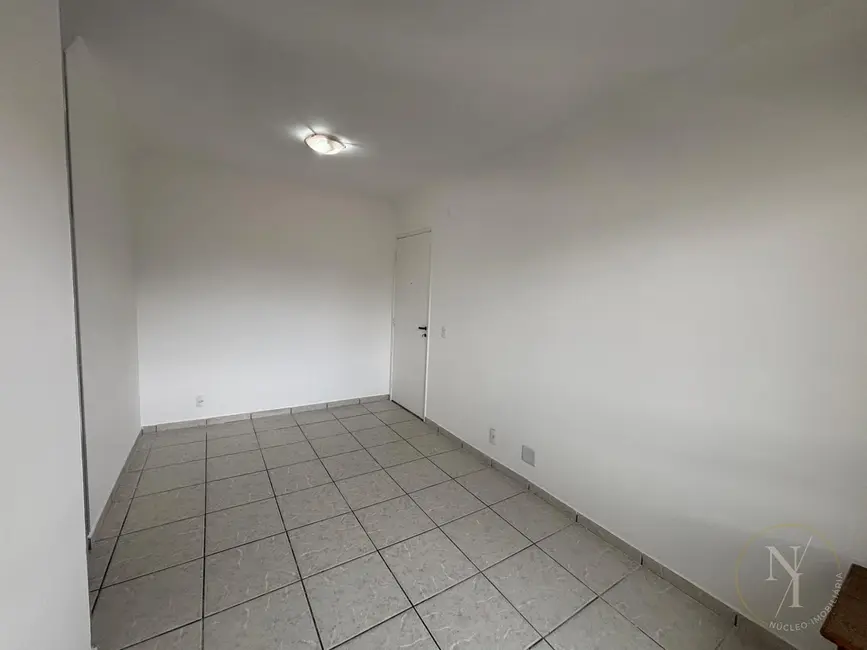 Foto 3 de Apartamento com 2 quartos para alugar, 46m2 em Jardim Sabará, São Paulo - SP