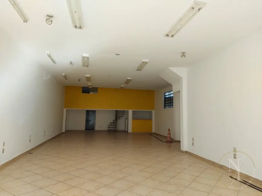 Foto 5 de Prédio Inteiro com 1 quarto à venda, 250m2 em Vila Isa, São Paulo - SP