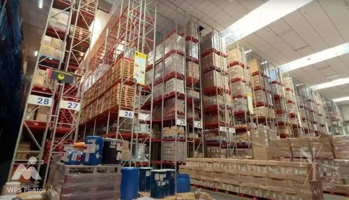 Foto 7 de Armazém / Galpão com 1 quarto para alugar, 15000m2 em Jardim Marajoara, São Paulo - SP