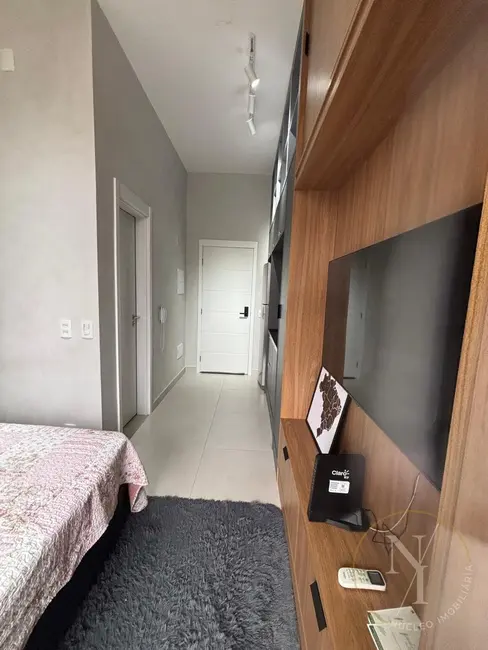 Casa com 1 quarto para alugar, 26m2 em Jardim das Acácias, São Paulo - SP - imagem 3 Foto 3 de Casa com 1 quarto para alugar, 26m2 em Jardim das Acácias, São Paulo - SP