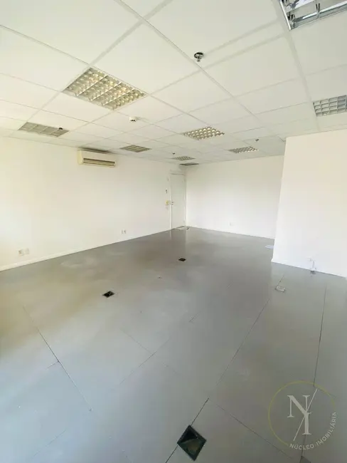 Sala Comercial com 1 quarto para alugar, 42m2 em Cidade Monções, São Paulo - SP - imagem 8 Foto 8 de Sala Comercial com 1 quarto para alugar, 42m2 em Cidade Monções, São Paulo - SP