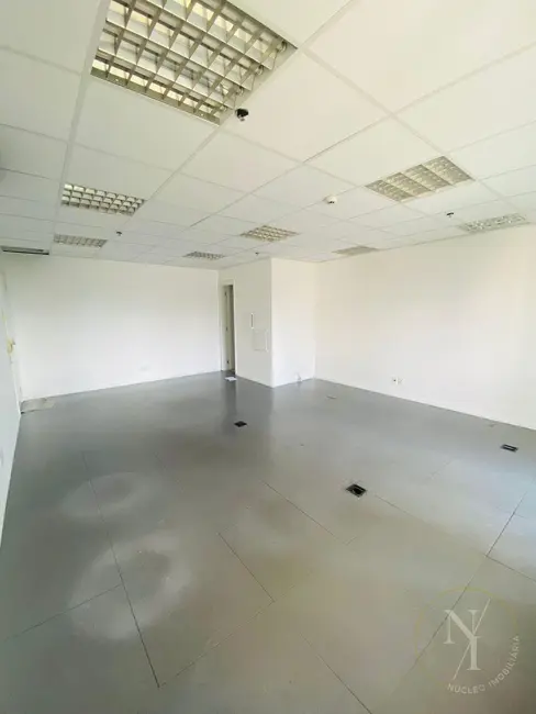 Sala Comercial com 1 quarto para alugar, 42m2 em Cidade Monções, São Paulo - SP - imagem 5 Foto 5 de Sala Comercial com 1 quarto para alugar, 42m2 em Cidade Monções, São Paulo - SP