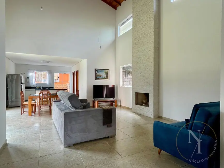 Foto 5 de Casa de Condomínio com 3 quartos à venda e para alugar, 1000m2 em Itupeva - SP