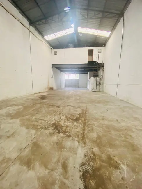 Foto 4 de Armazém / Galpão à venda, 715m2 em Vila Palmares, Santo Andre - SP