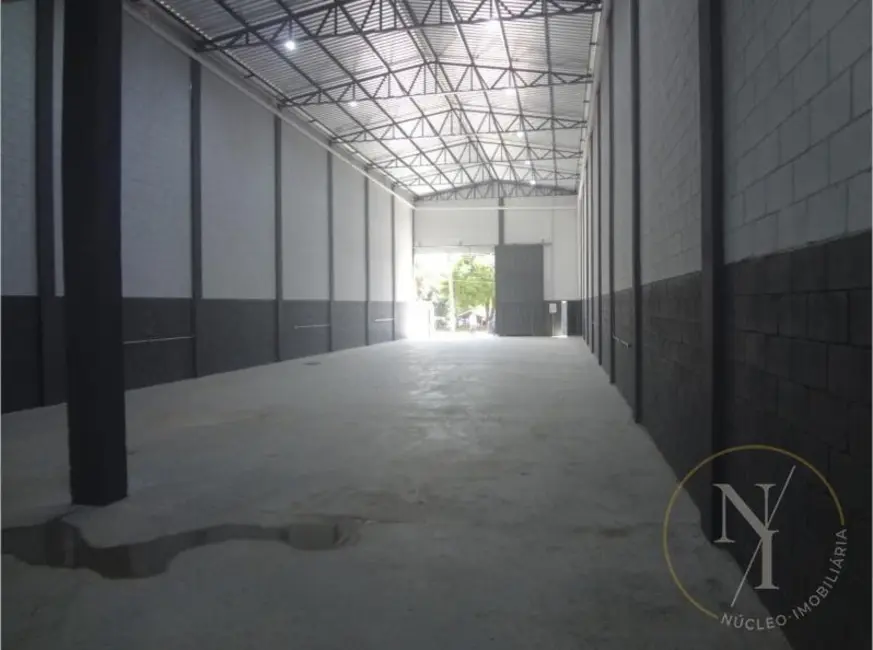 Armazém / Galpão com 1 quarto para alugar, 500m2 em Jardim Jóia, Aruja - SP - imagem 3 Foto 3 de Armazém / Galpão com 1 quarto para alugar, 500m2 em Jardim Jóia, Aruja - SP