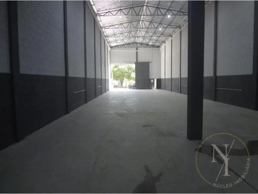 Armazém / Galpão com 1 quarto para alugar, 500m2 em Jardim Jóia, Aruja - SP - imagem 2 Foto 2 de Armazém / Galpão com 1 quarto para alugar, 500m2 em Jardim Jóia, Aruja - SP