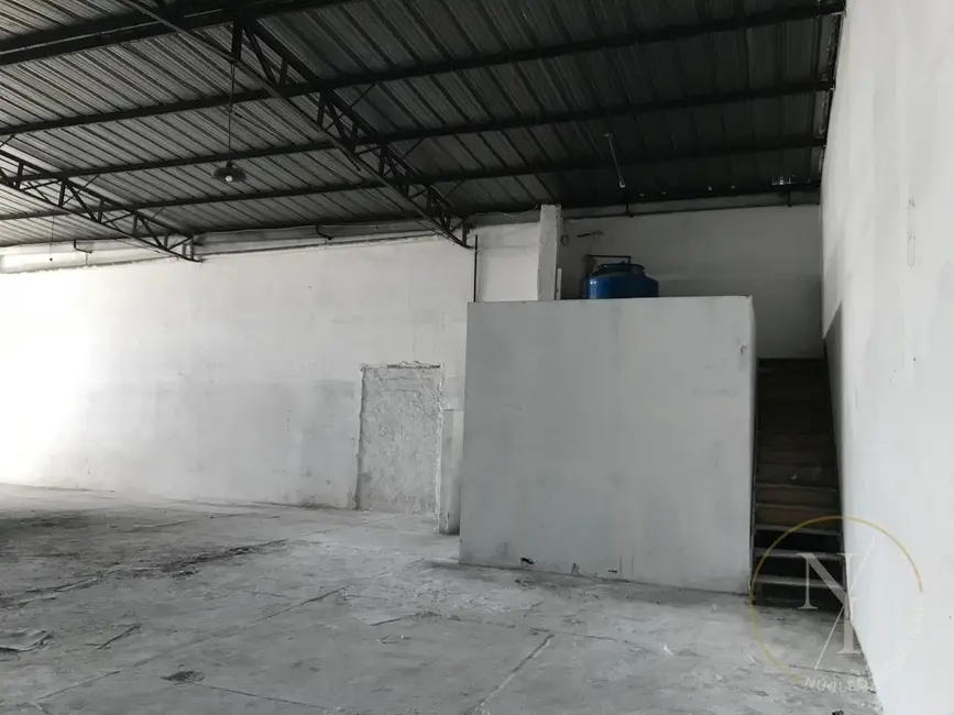 Foto 9 de Armazém / Galpão com 1 quarto para alugar, 924m2 em Jardim Vila Galvão, Guarulhos - SP