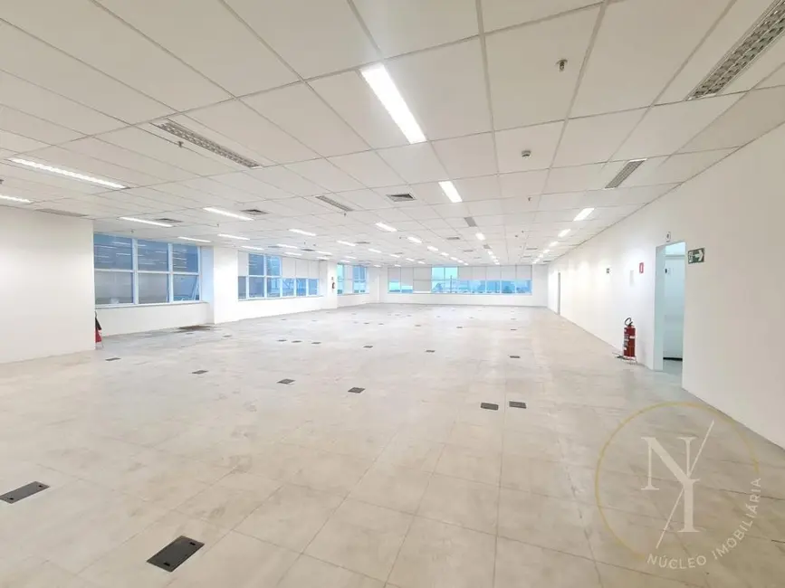Foto 8 de Sala Comercial com 1 quarto para alugar, 1820m2 em Barra Funda, São Paulo - SP