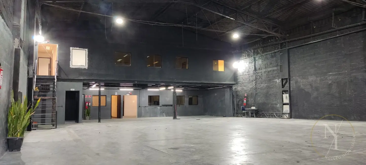 Foto 4 de Armazém / Galpão com 4 quartos para alugar, 550m2 em Vila Endres, Guarulhos - SP